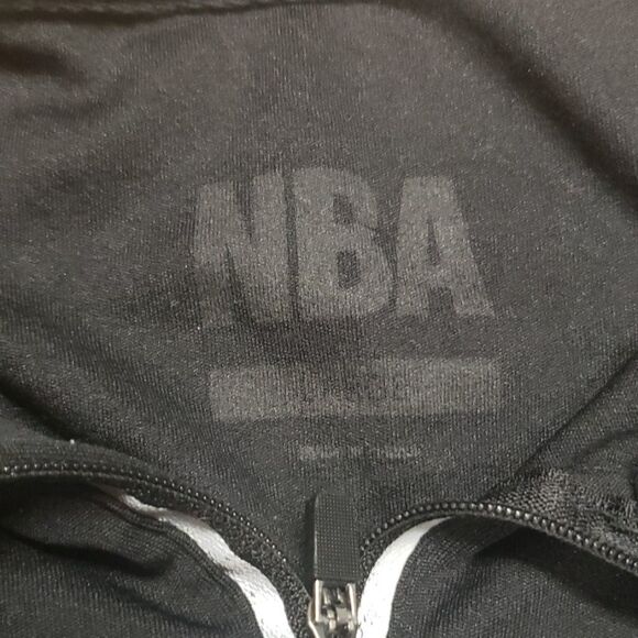 NBA LONG SLEEVE POLY POLO SIZE LARGE - Picture 3 of 5